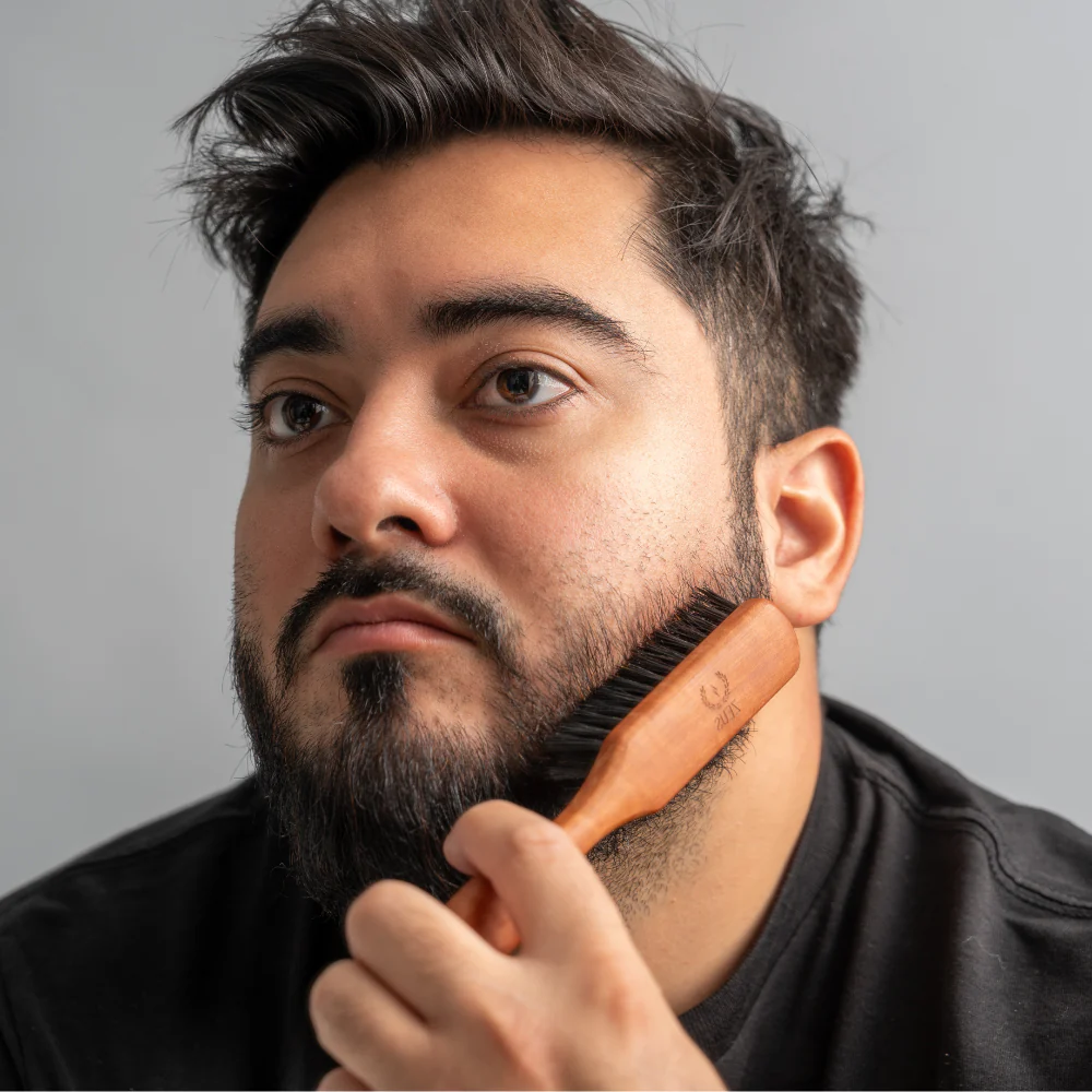 Handled Beard Brush, 100% Boar Bristle - A93 - Image 3